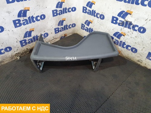 Столик на торпедо