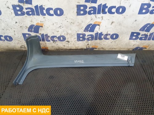 Накладка лобового стекла левая