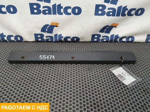 Накладка левая